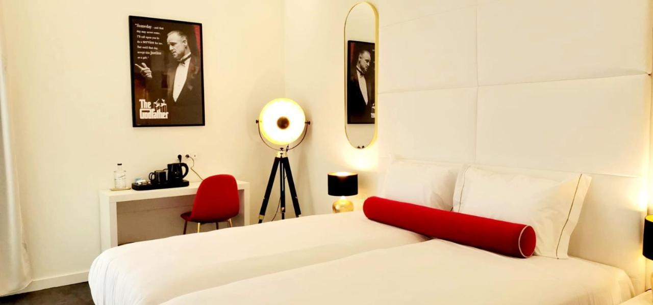 Quarto com 2 Camas de Solteiro