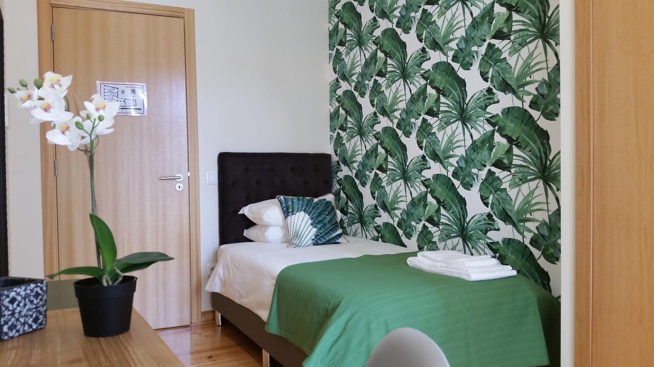 Quarto Individual com Banheiro Compartilhado