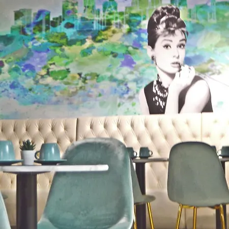 Lisbon City Hollywood Hotel By City Hotels-3
