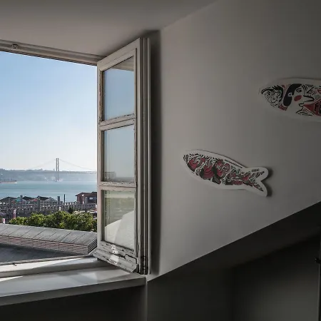 Ribeira Tejo By Shiadu Guesthouse-3