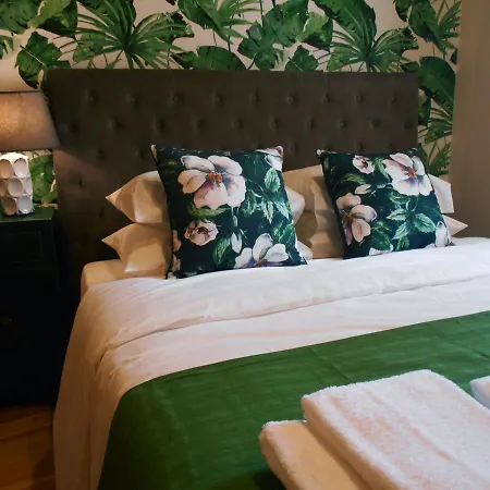 Lisbon Garden Boutique Guest House-3